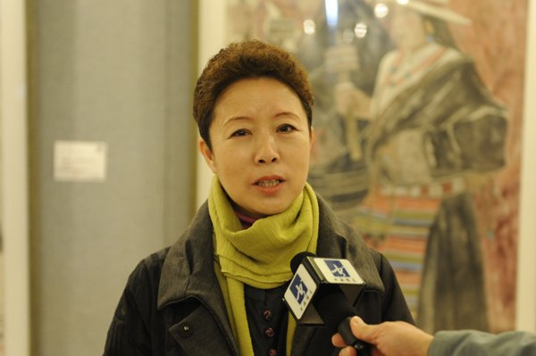参展画家颜晓萍祝女性同胞们三八节快乐展览现场:参展画家杨芳研讨会